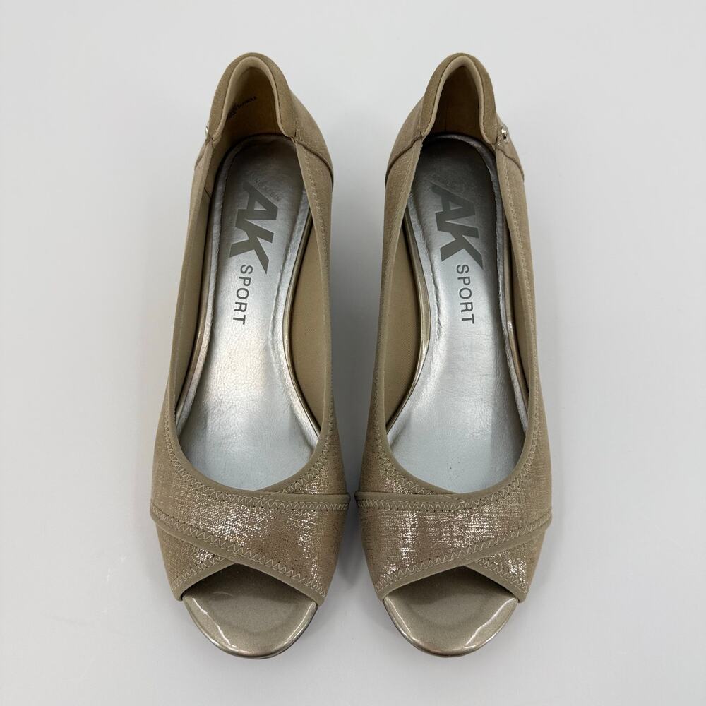 Anne Klein Sport Size 10 Corner Peep Toe Wedge Sandal Metalic Taupe Pump - Picture 4 of 11
